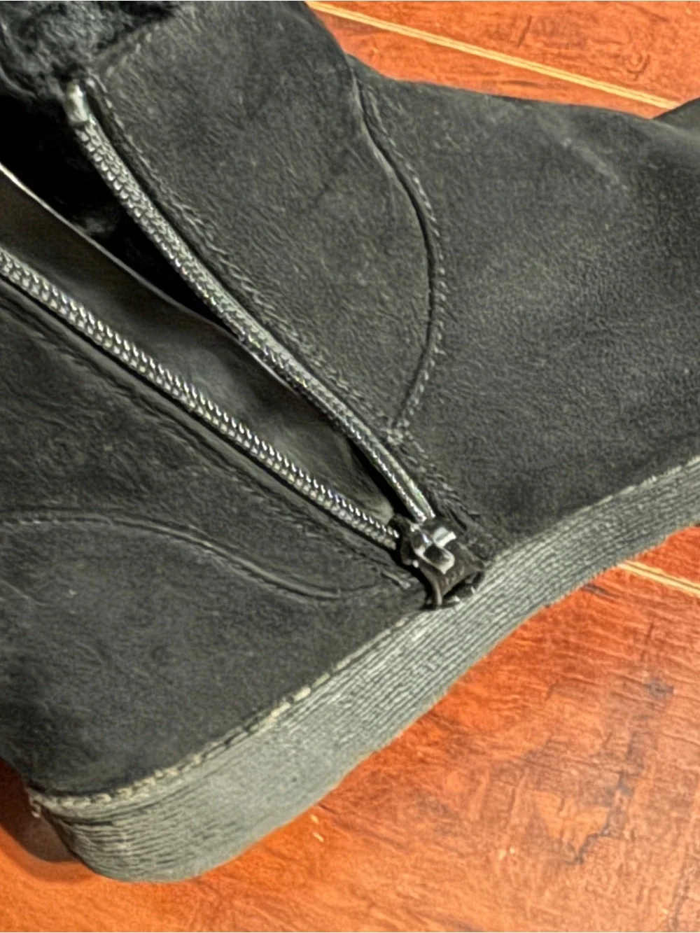 Cat & Jack Black Fall Faux Fur Lined Kids Boots